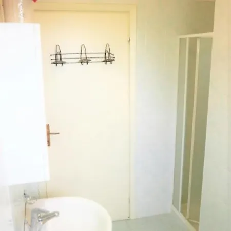 Apartment Furnished Escape Close To The Sea
